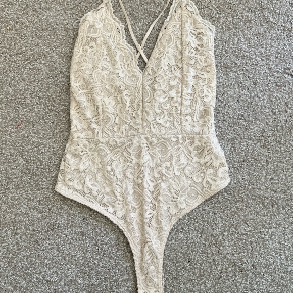 Windsor Lace Bodysuit - Picture 1 of 4